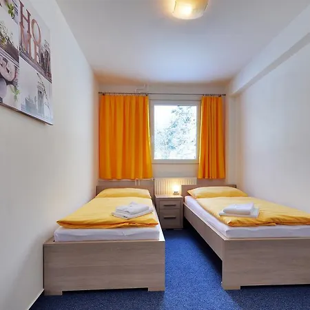 Neubauer Guest house *