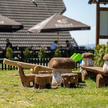 Neubauer Guest house *